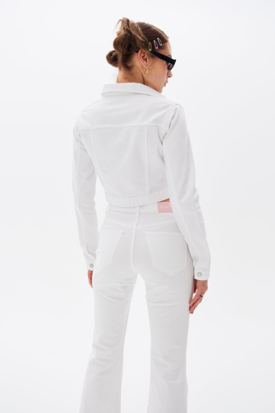 Жакет с декоративными сердечками (молочный) / Jacket with decorative hearts (milk)